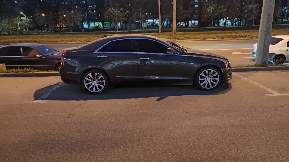 Cadillac ATS Бабушкін сервант
