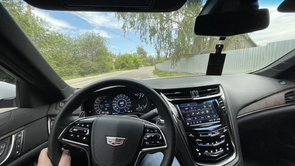 Cadillac CTS 3.6 AT AWD Premium Luxur 2