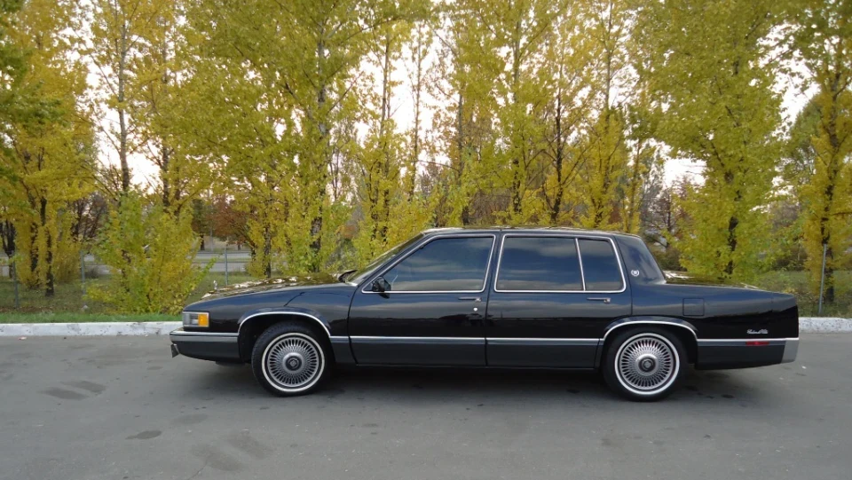 Cadillac De Ville 5