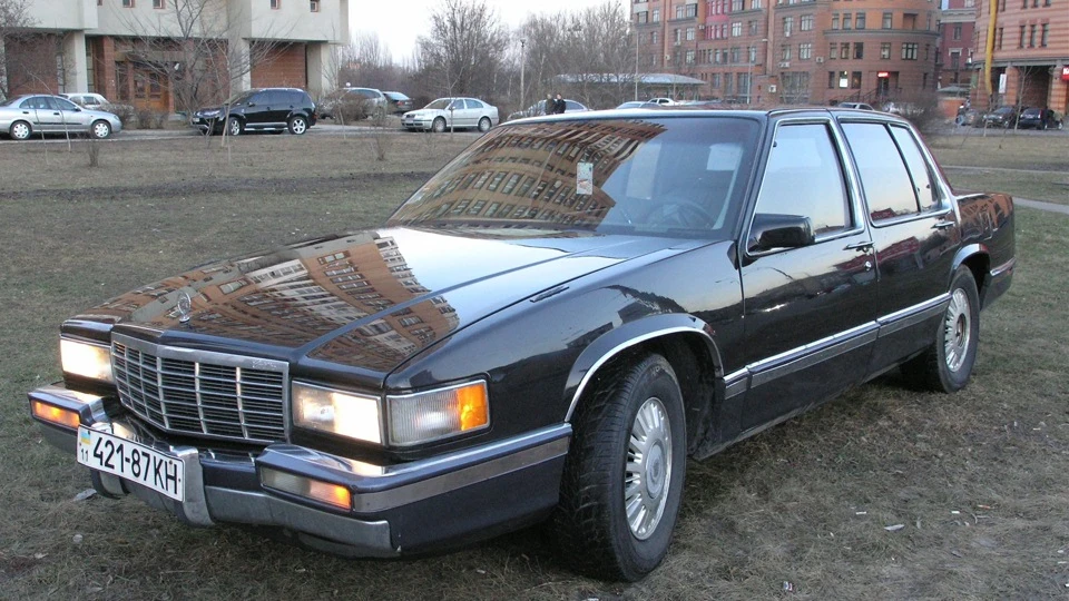 Cadillac De Ville