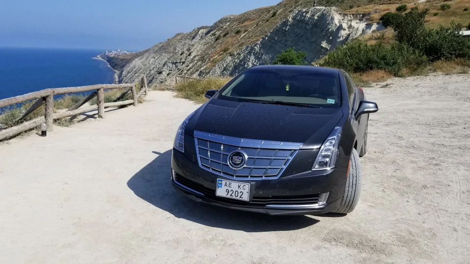 Cadillac ELR