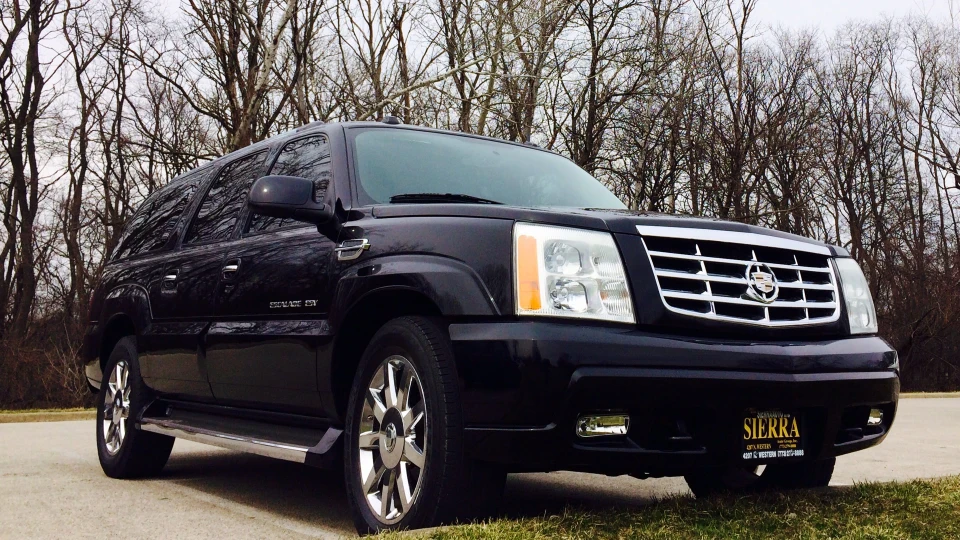 Cadillac Escalade Black Pearl 2