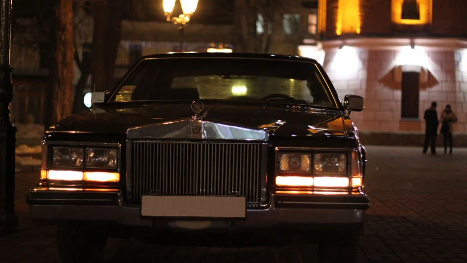 Cadillac Seville 3