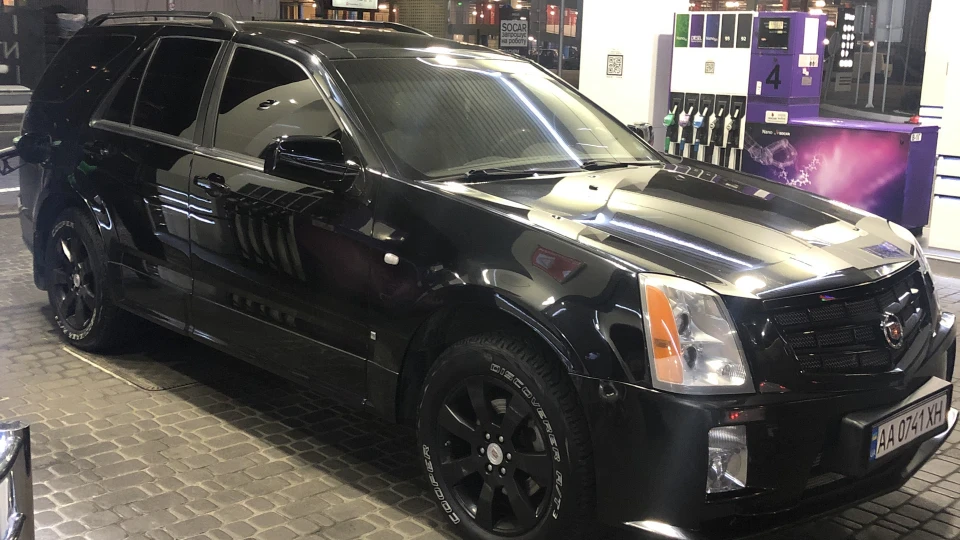 V8 4 6 Awd