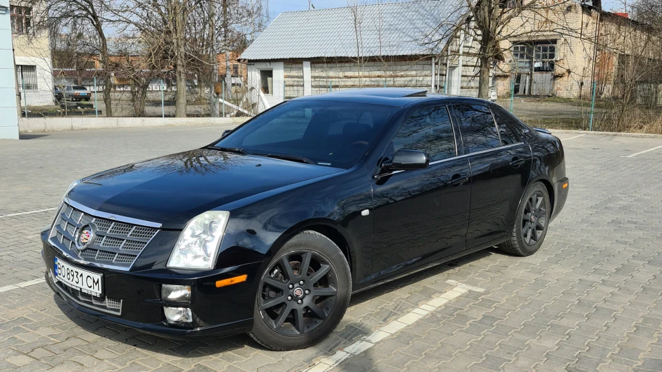 Cadillac STS 4.6 Northstar AWD 2