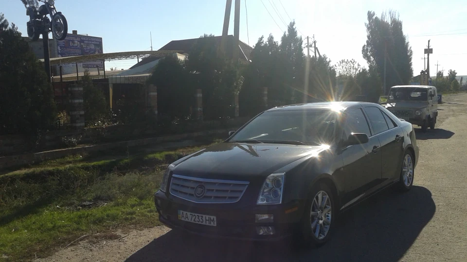 Cadillac STS 4.6l AWD
