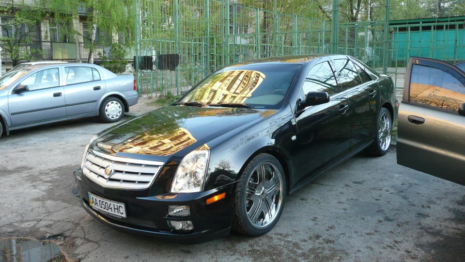 Cadillac STS Бомба