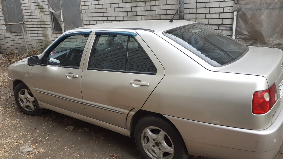 Chery Amulet 4