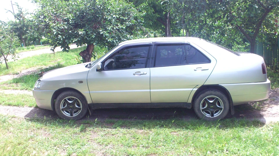 Chery Amulet