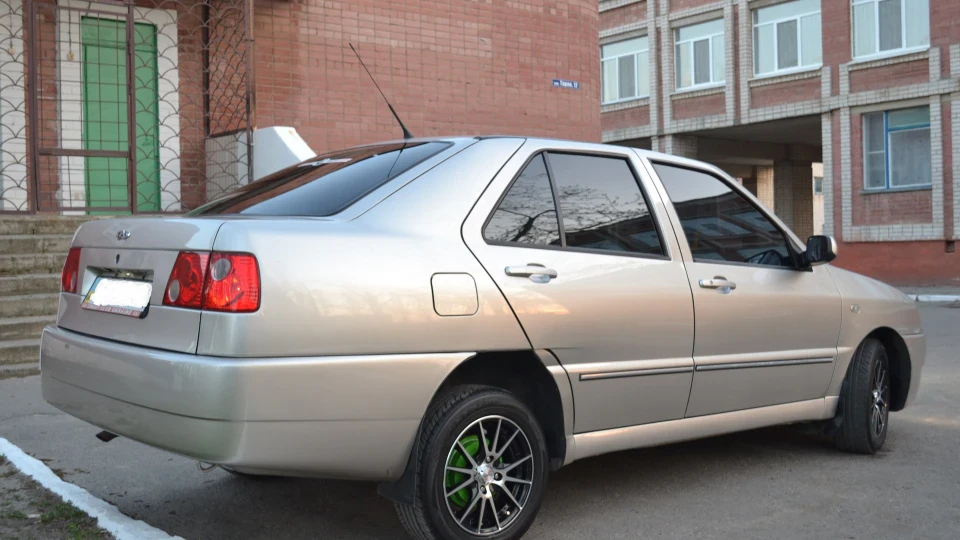 Chery Amulet 2