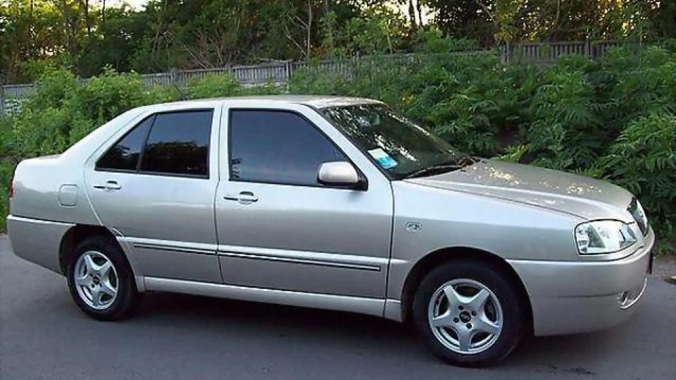 Chery Amulet