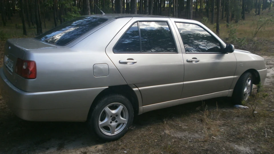 Chery Amulet 4