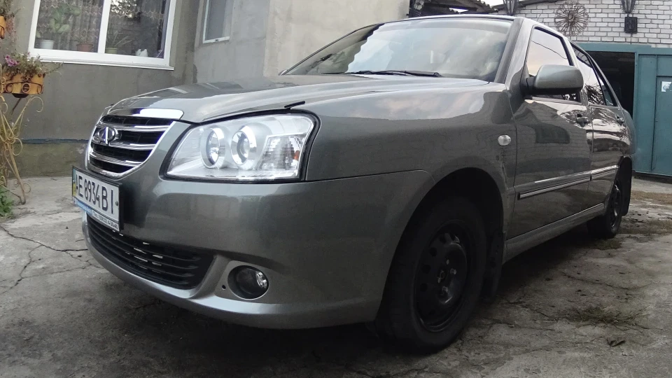 Chery Amulet
