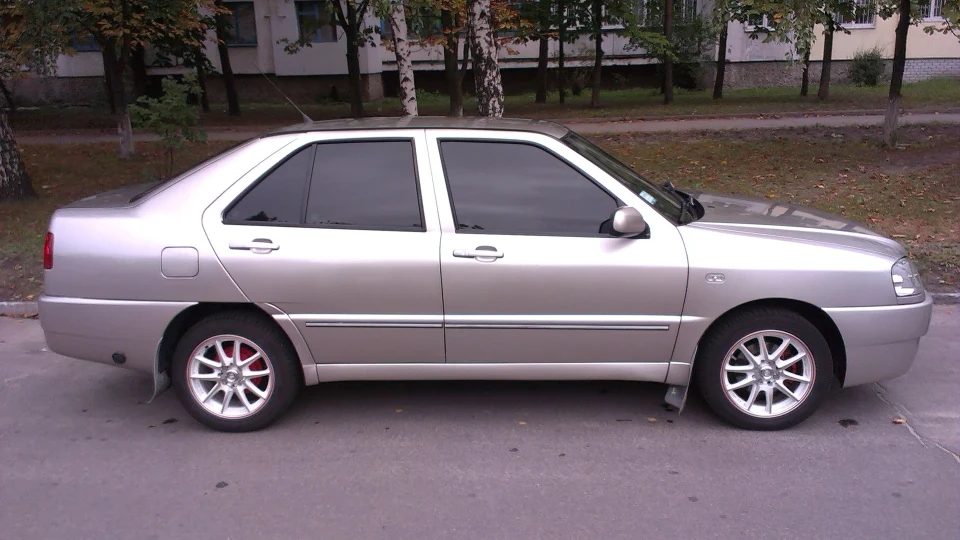 Chery Amulet 4