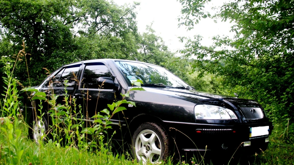 Chery Amulet Black 1.6 BiTurbo) 4