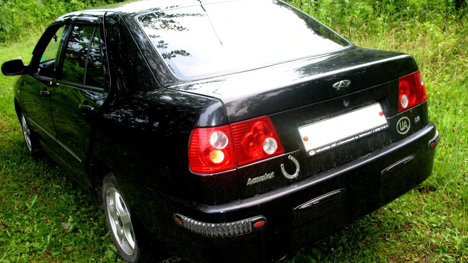 Chery Amulet Black 1.6 BiTurbo) 5