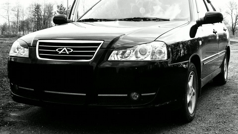 Chery Amulet Black Berry