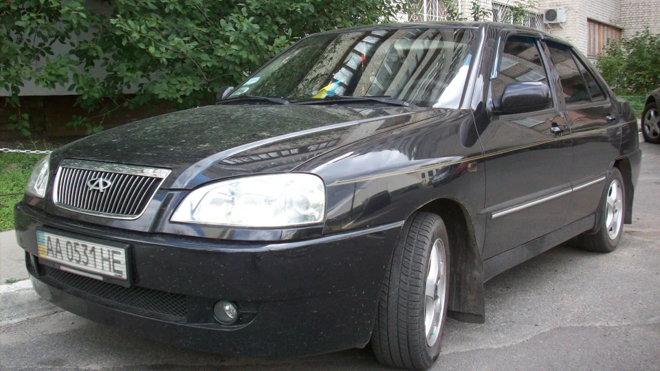 Chery Amulet чорна 4