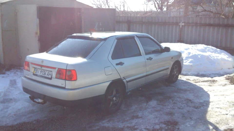 Chery Amulet майже форд 2