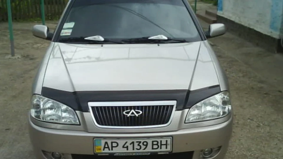 Chery Amulet сірий металік 1.6 5