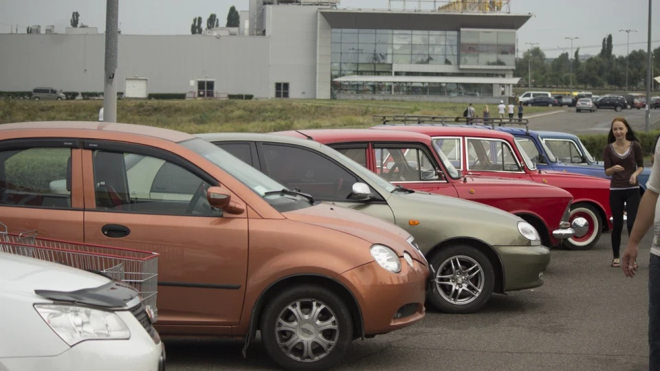 Chery Jaggi 1.3L MPI LC 5