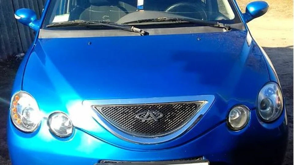 Chery Jaggi Скажена табуретка 2