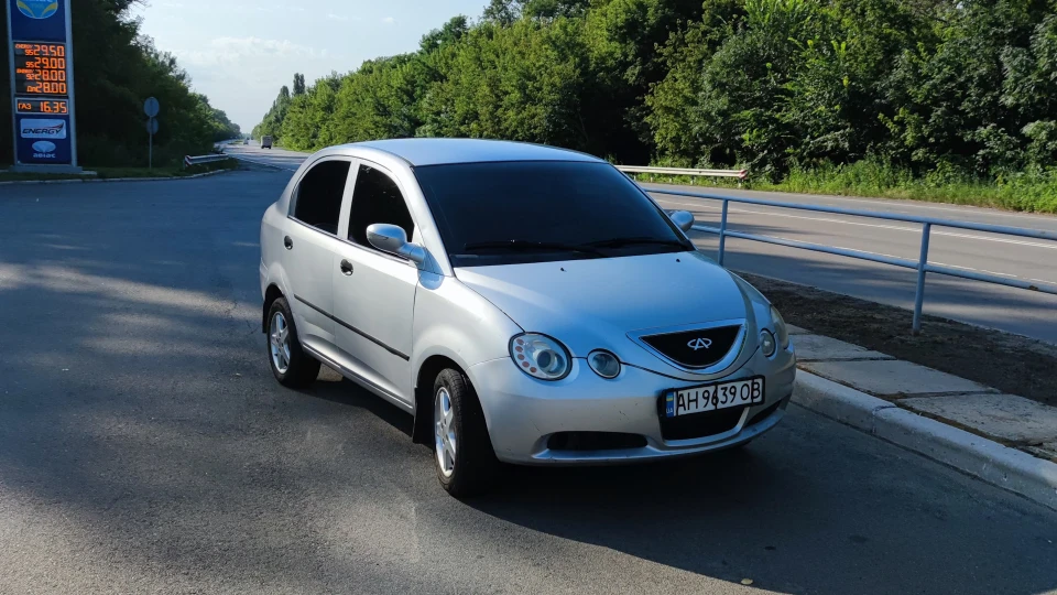 Chery Jaggi Воробушок