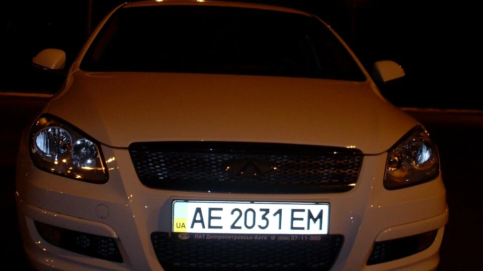 Chery M11 білий металік 4