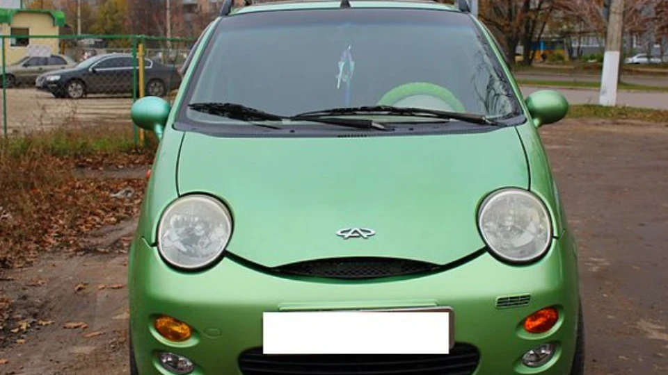 Chery QQ 1.1 AMT Luxury 4