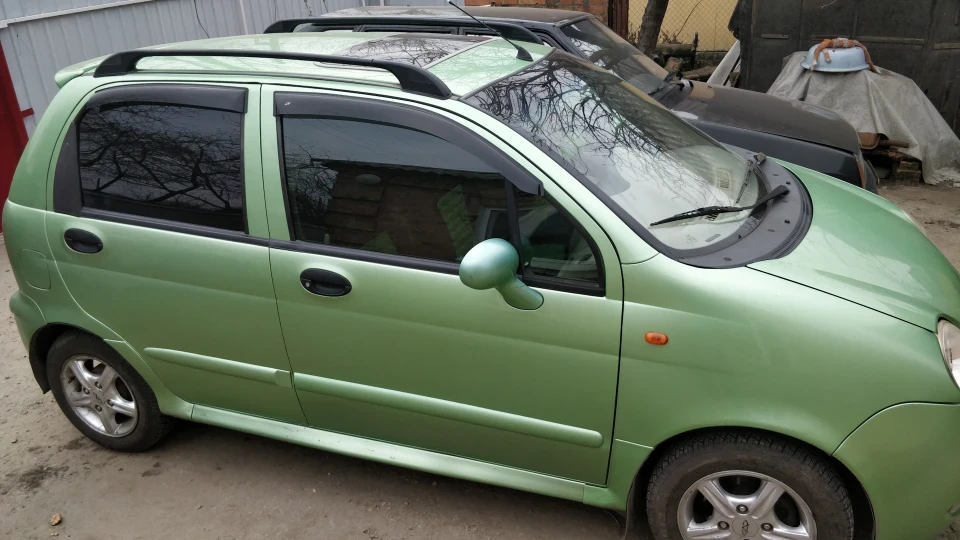 Chery QQ 1.1 AMT Luxury 5