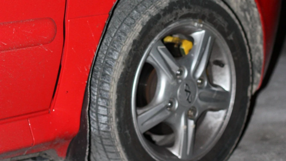 Chery QQ _ little Ferrari _ 3
