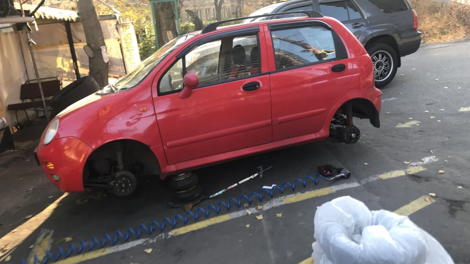 Chery QQ Засранець