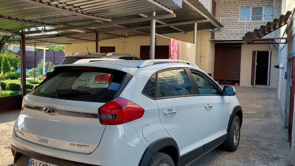 Chery Tiggo 2 Помідор 4