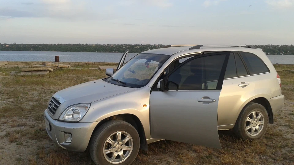 Chery Tiggo 1.8 3