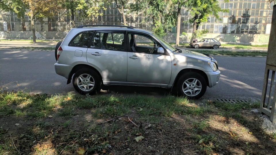 Chery Tiggo 2.0 передній привід 3