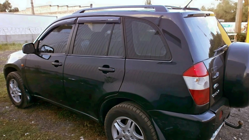 Chery Tiggo *Black Energy* 2