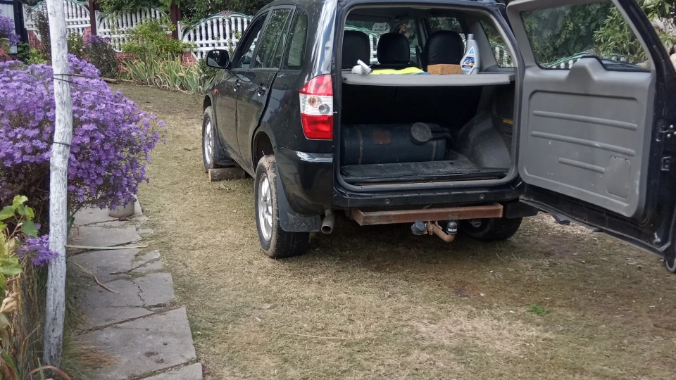 Chery Tiggo Чорний металік 2,4