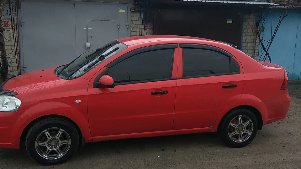 Chevrolet Aveo 3-door 3