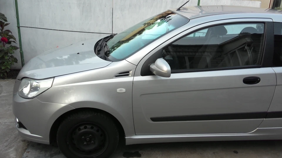 Chevrolet Aveo 3-door 2