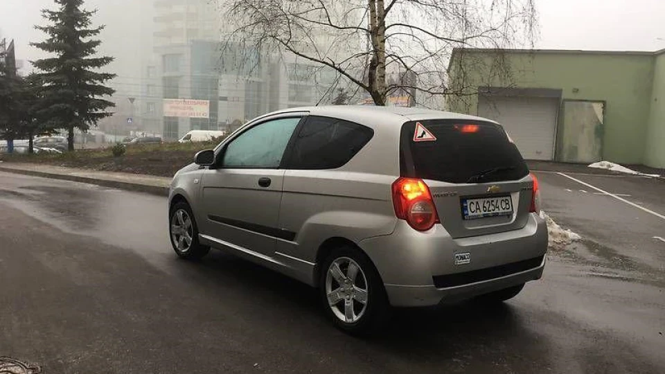 Chevrolet Aveo 3-door 1.5 AT