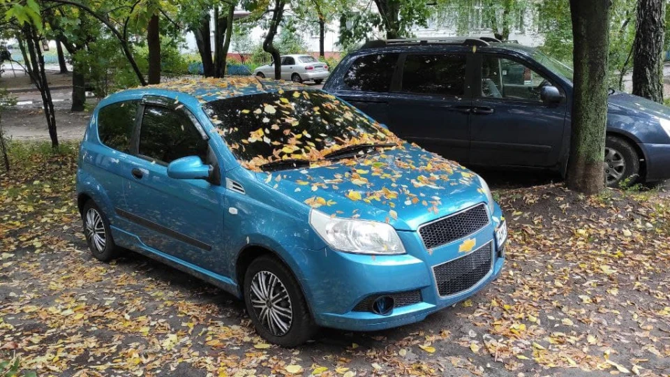 Chevrolet Aveo 3-door Fayence Uni 16U 3