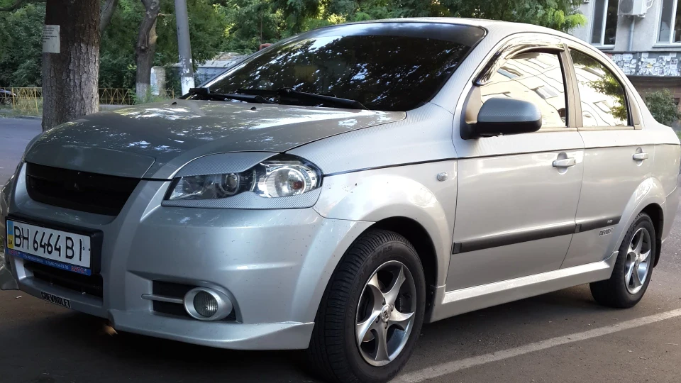 Chevrolet Aveo 3-door т250 2