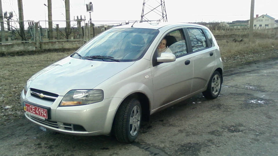 Chevrolet Aveo 5-door 2