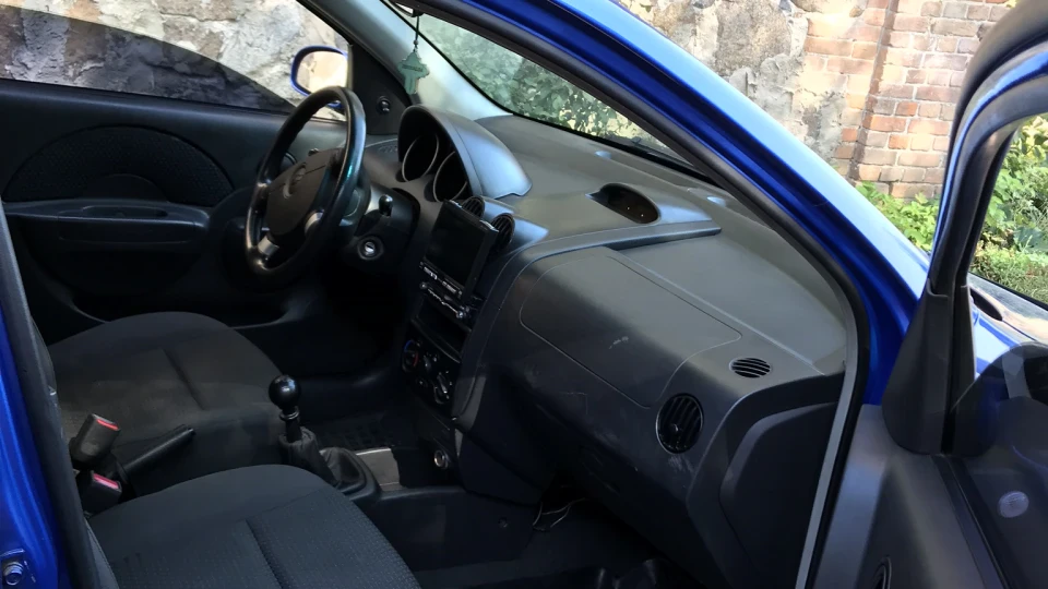 Chevrolet Aveo 5-door 2