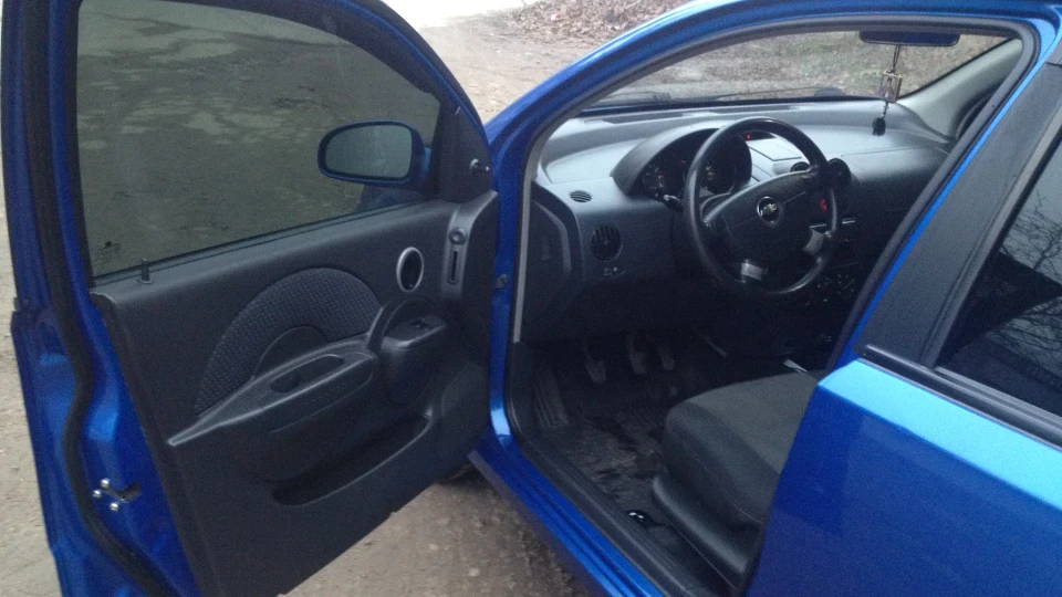 Chevrolet Aveo 5-door 3