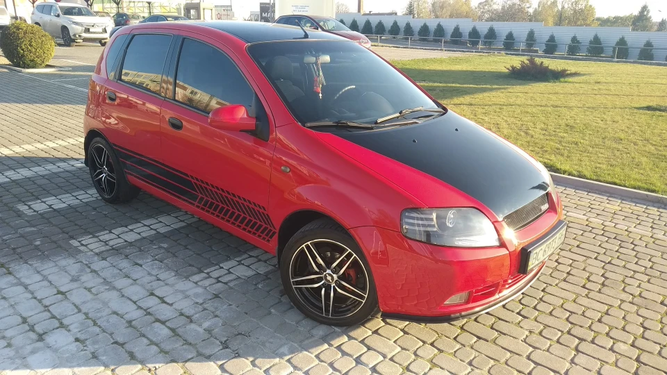 Chevrolet Aveo 5-door 2