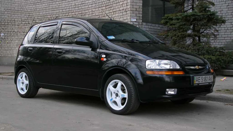 Chevrolet Aveo 5-door 2
