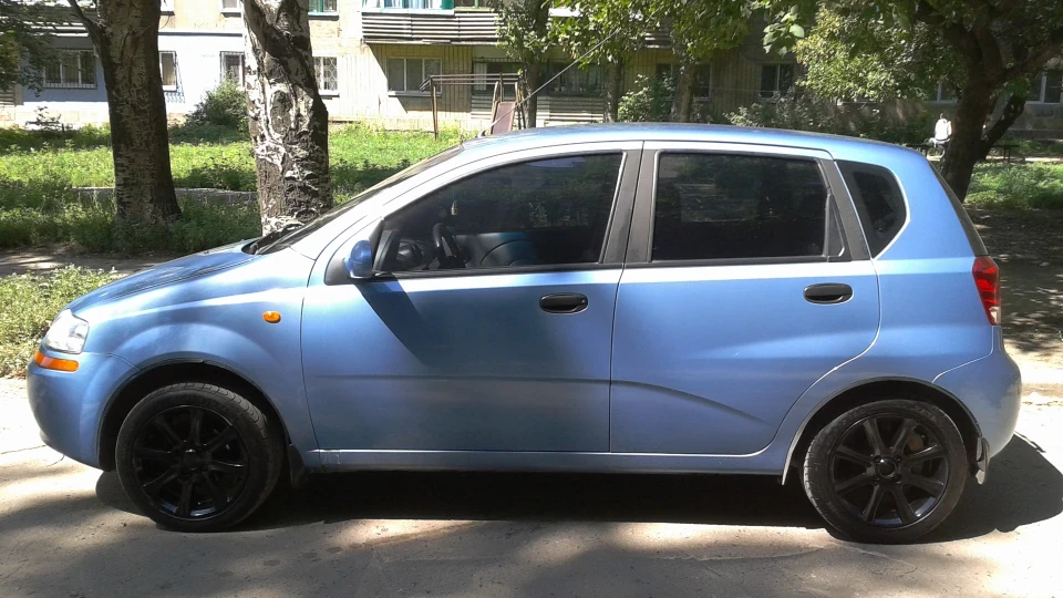 Chevrolet Aveo 5-door