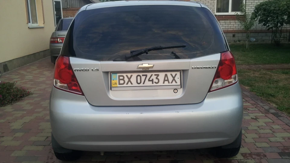 Chevrolet Aveo 5-door 2