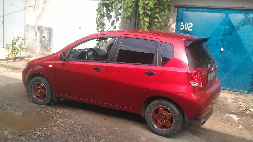 Chevrolet Aveo 5-door 4